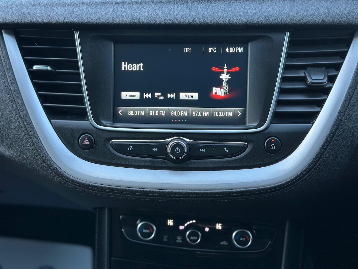 Used Vauxhall Grandland X 2018 for sale - 76714390: Photo 24