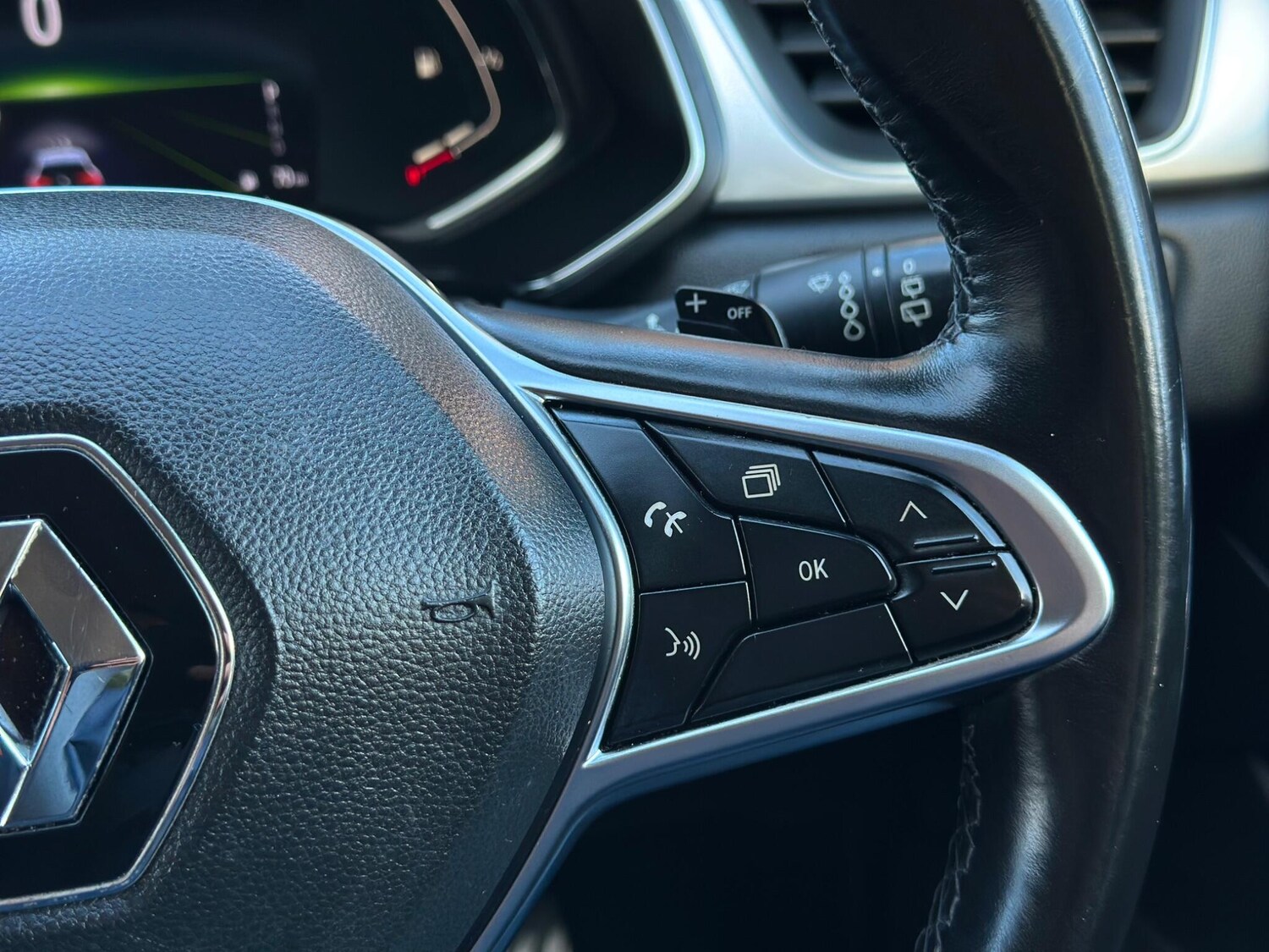 Used Renault Captur 2020 for sale - 76215242: Photo 26