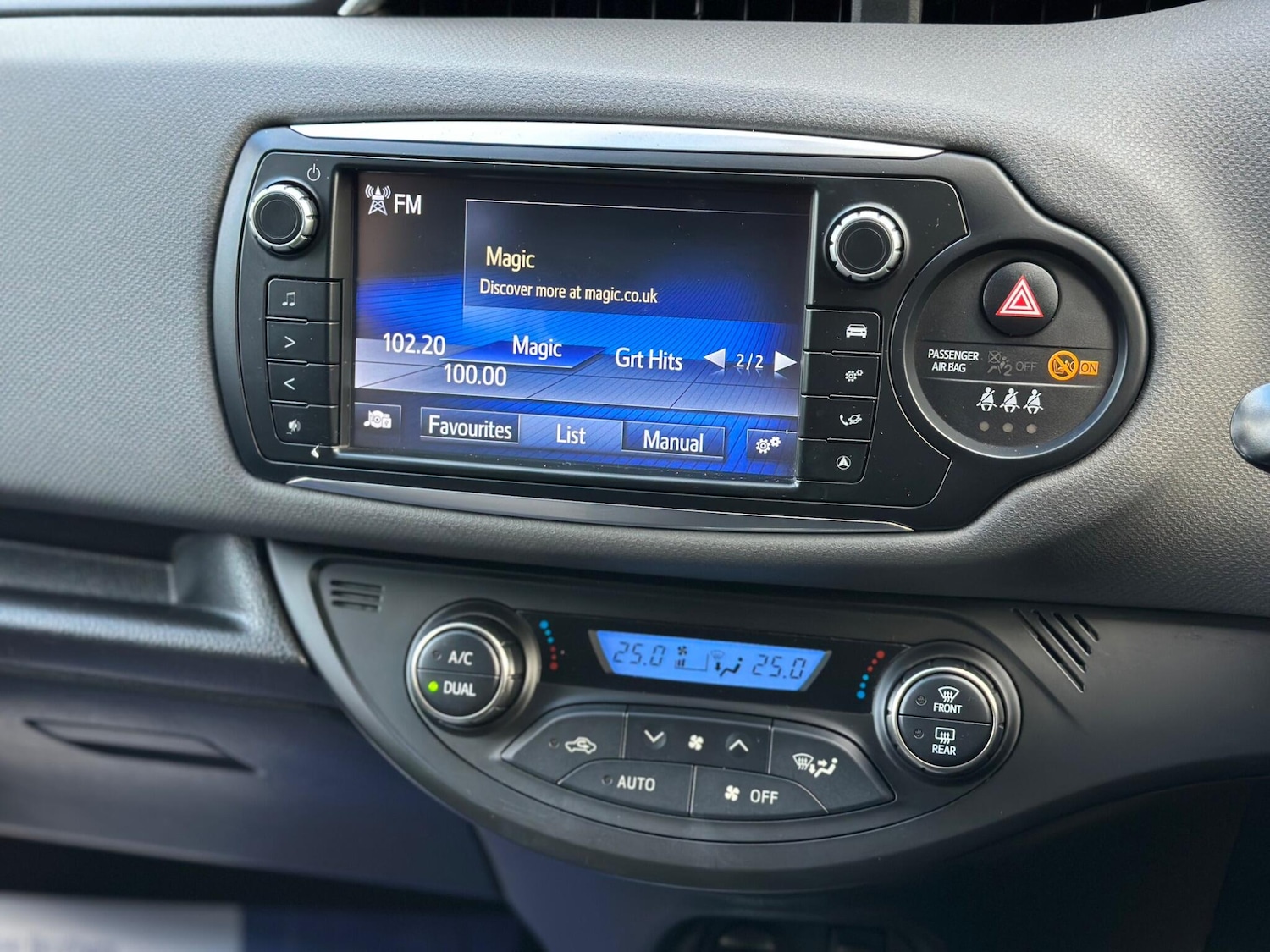 Used Toyota Yaris 2016 for sale - 76926897: Photo 22