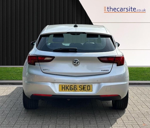 Used Vauxhall Astra 2017 for sale - 76240156: Photo 5