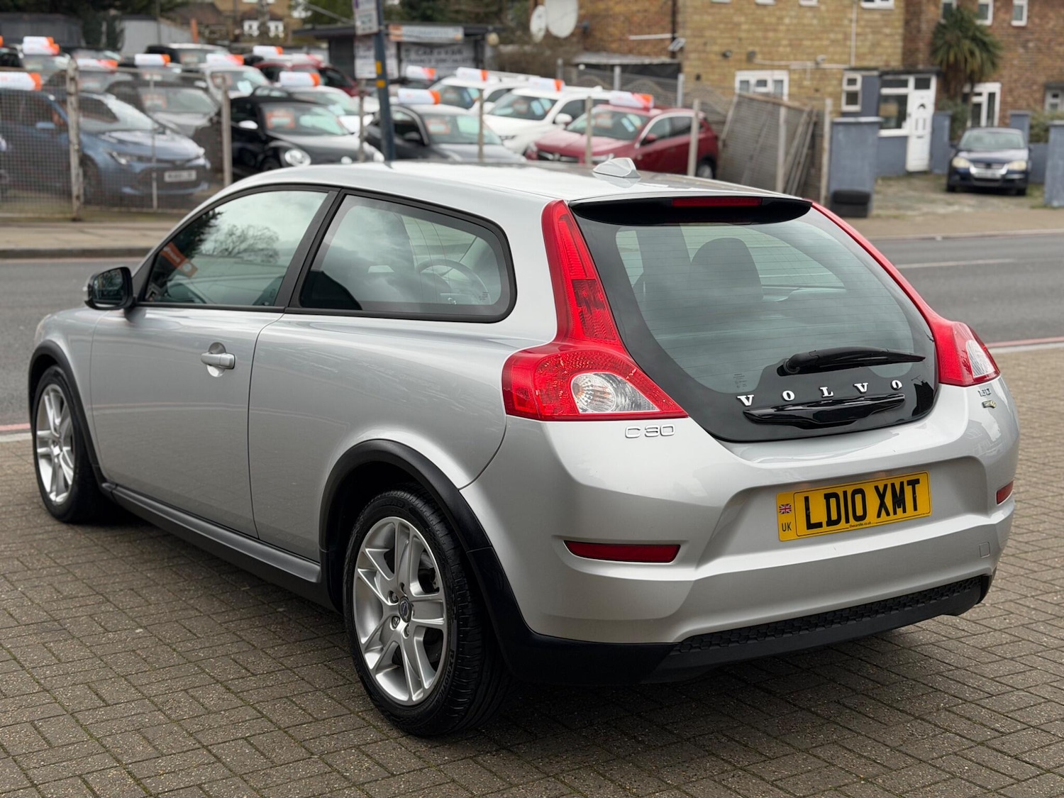 Used Volvo C30 2010 for sale - 77909520: Photo 2