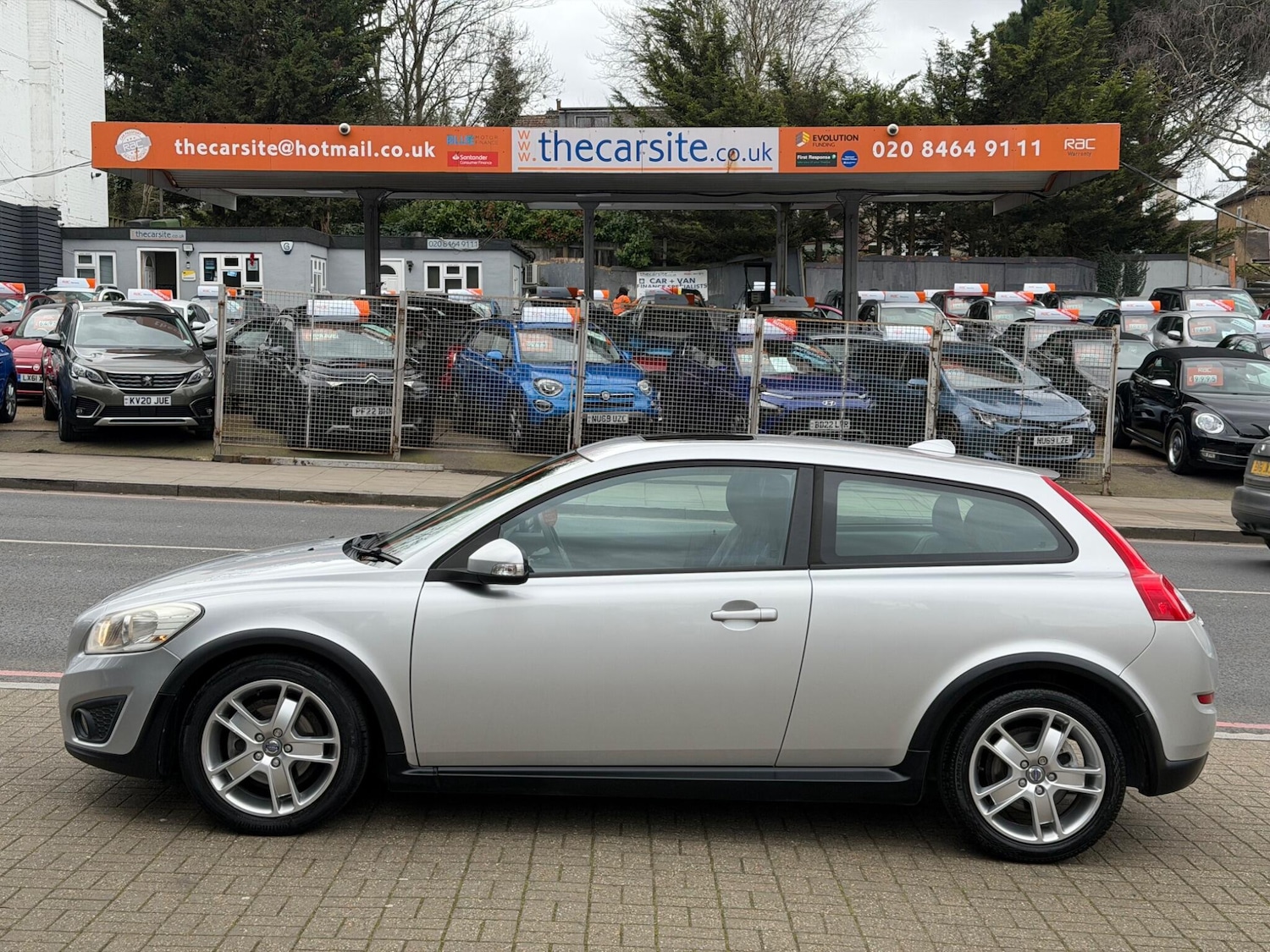 Used Volvo C30 2010 for sale - 77909520: Photo 3