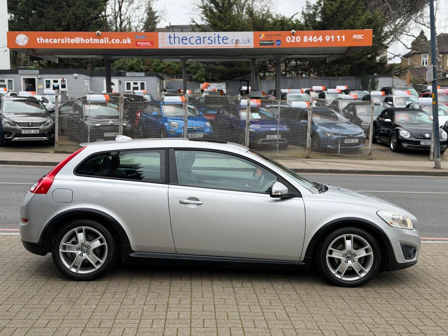 Used Volvo C30 2010 for sale - 77909520: Photo 5