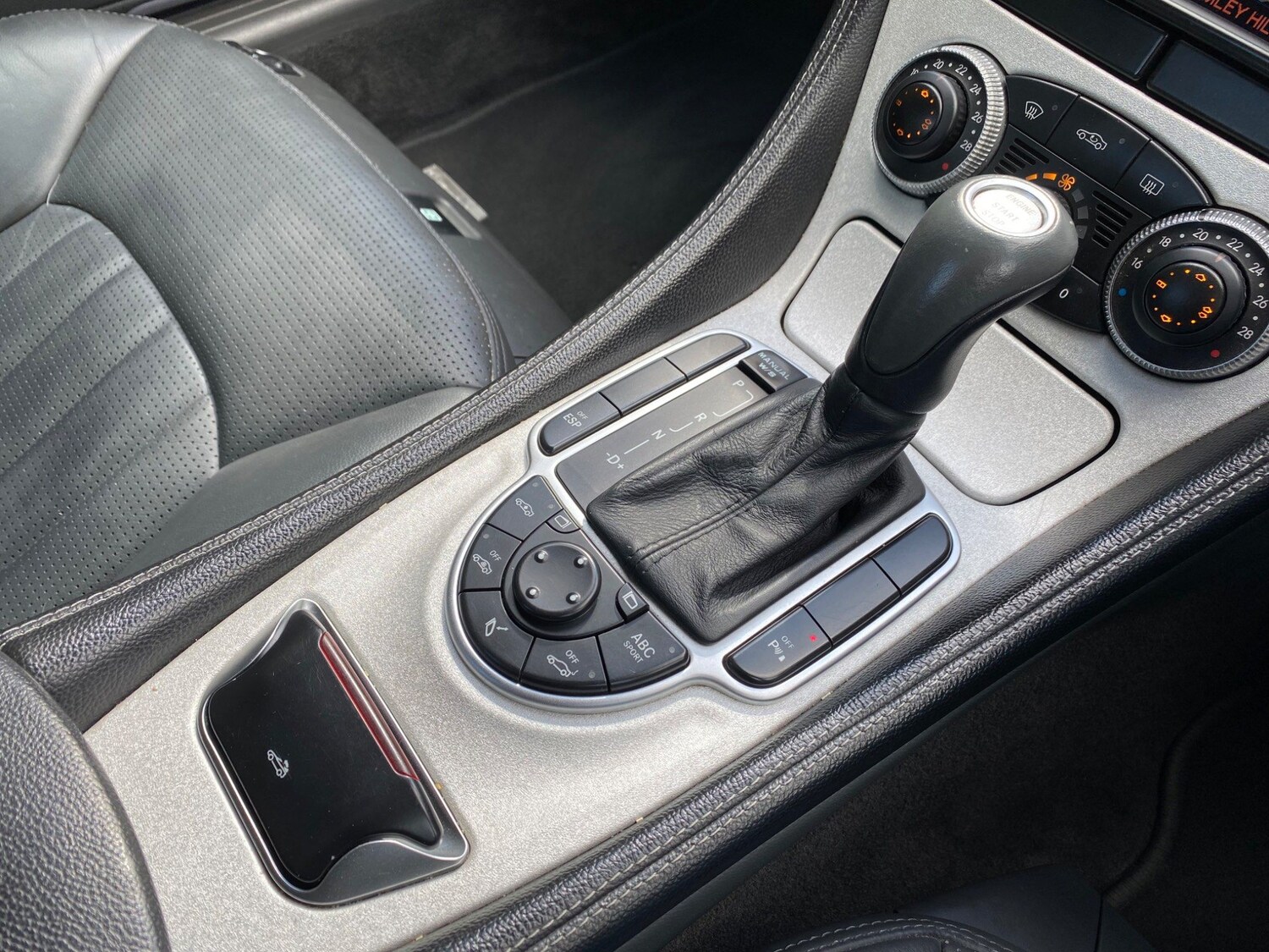 Used Mercedes-Benz SL 2002 for sale - 76238903: Photo 17