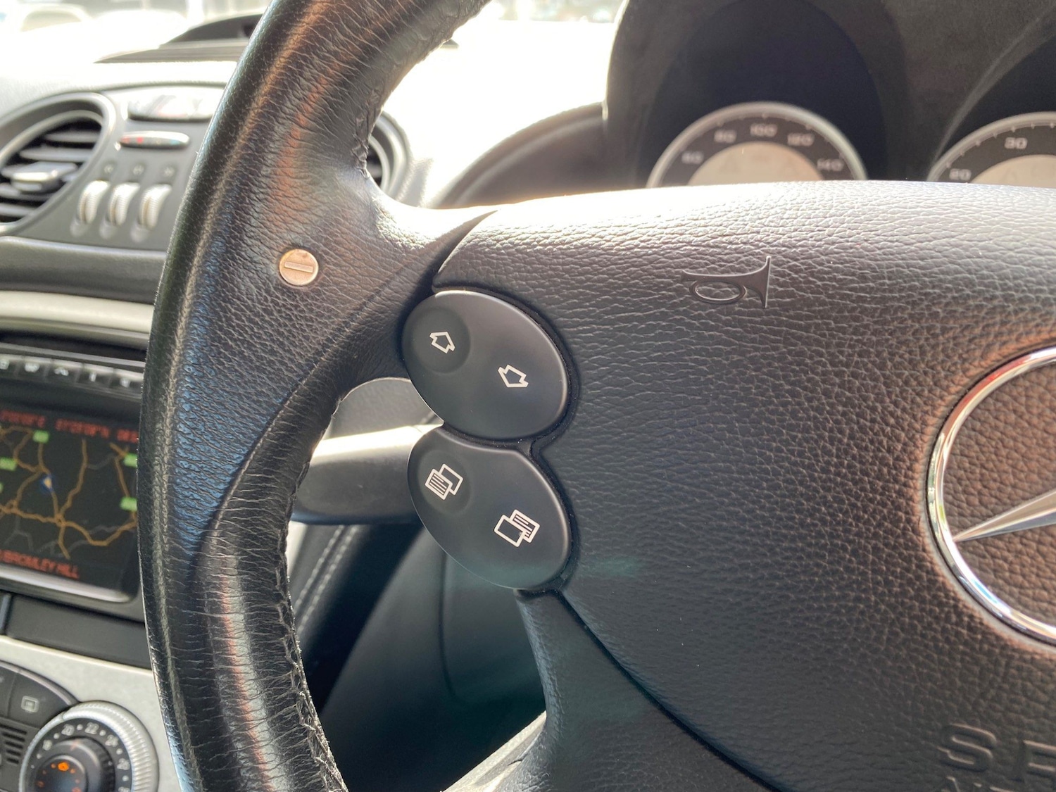 Used Mercedes-Benz SL 2002 for sale - 76238903: Photo 19