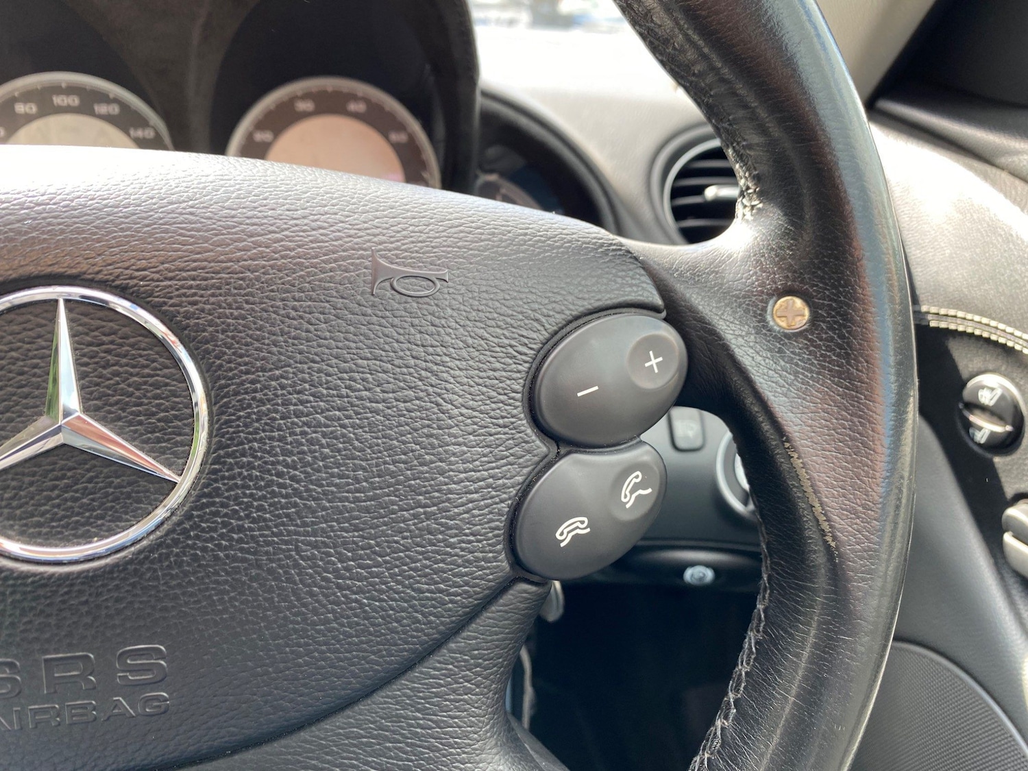 Used Mercedes-Benz SL 2002 for sale - 76238903: Photo 22