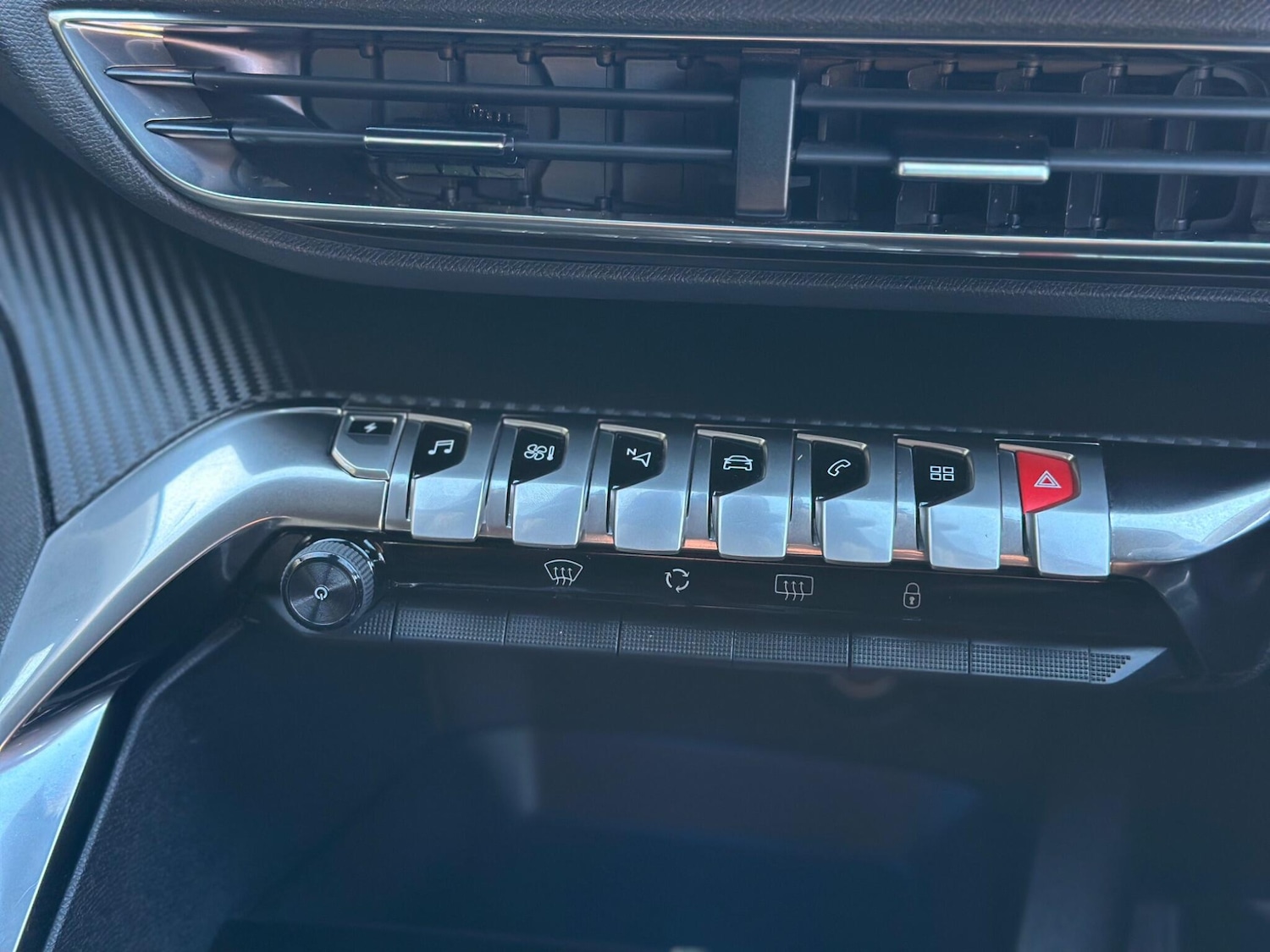 Used Peugeot 3008 2021 for sale - 76714376: Photo 31