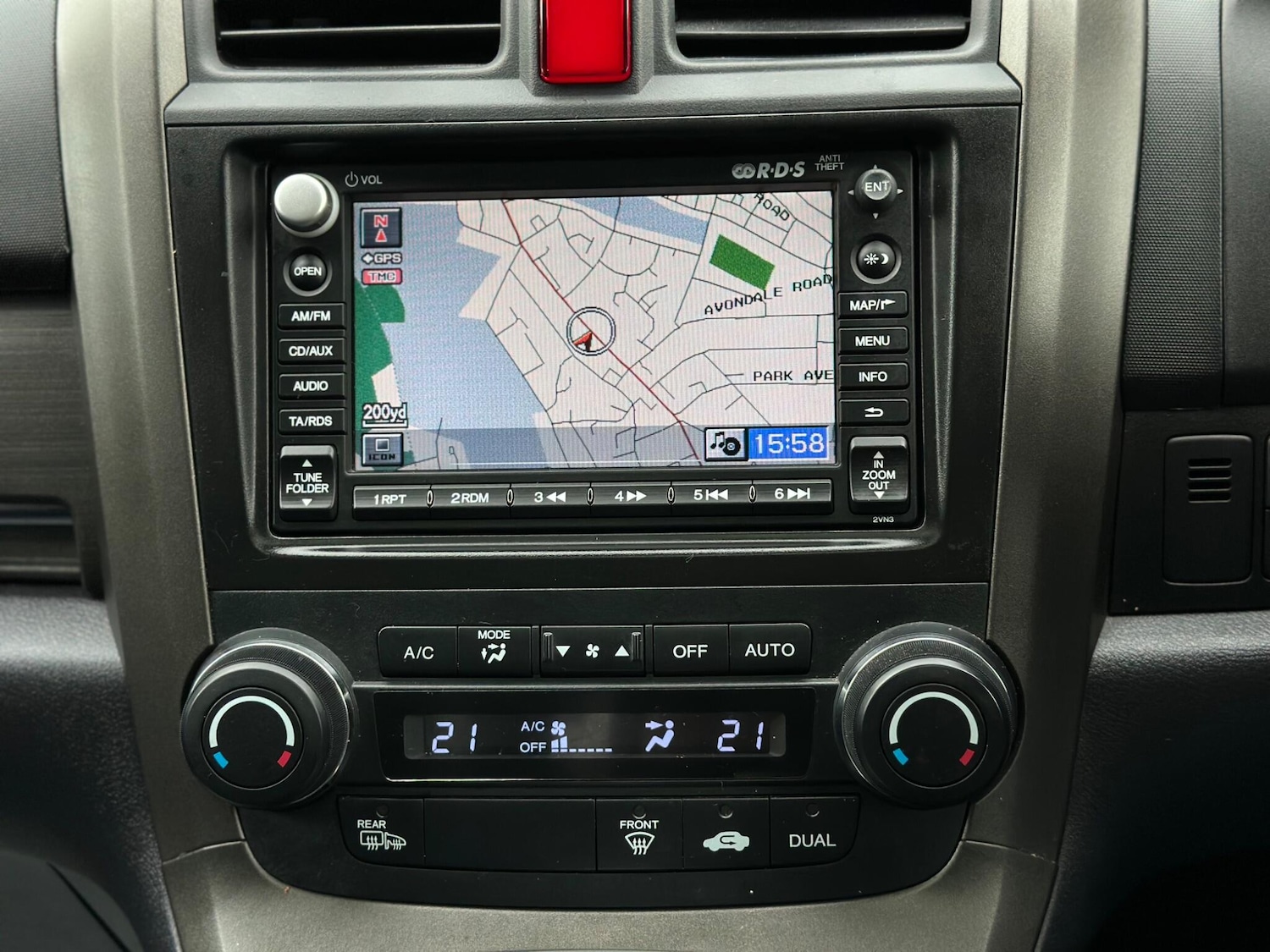 Used Honda CR-V 2010 for sale - 76499696: Photo 26