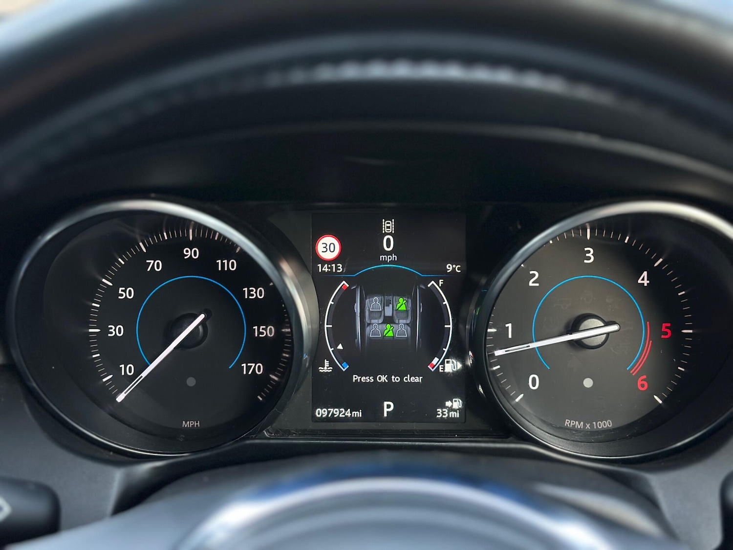 Used Jaguar XF 2016 for sale - 76935898: Photo 27