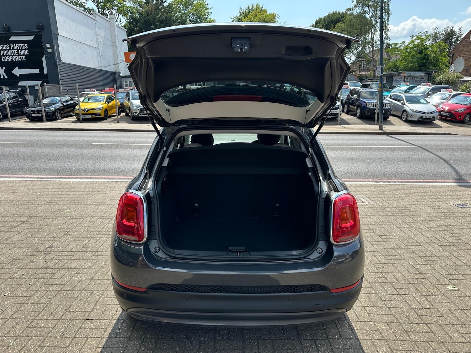 Vehicle 33