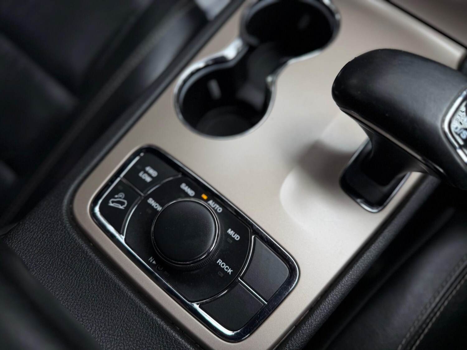 Used Jeep Grand Cherokee 2015 for sale - 77909062: Photo 20