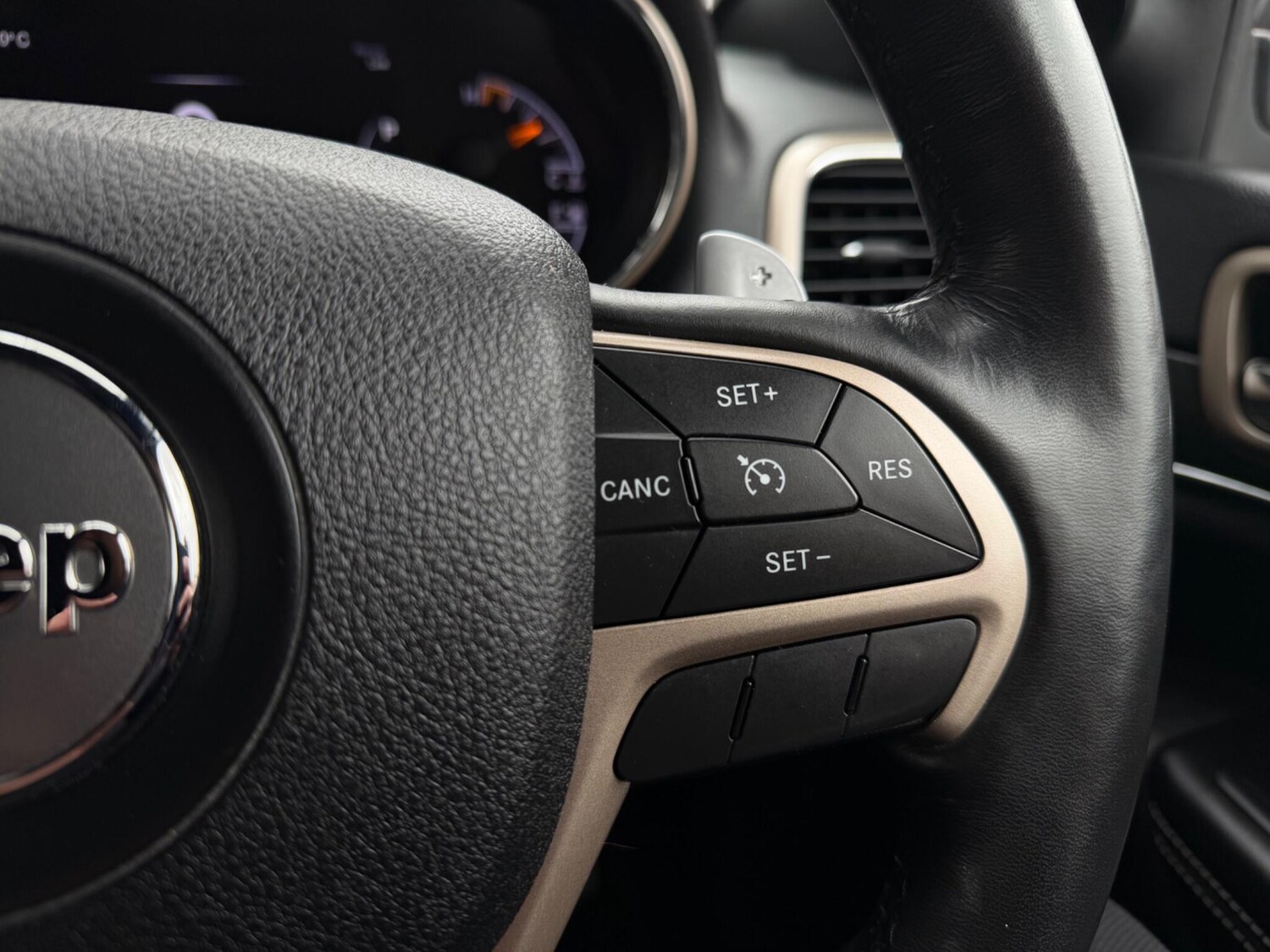 Used Jeep Grand Cherokee 2015 for sale - 77909062: Photo 29