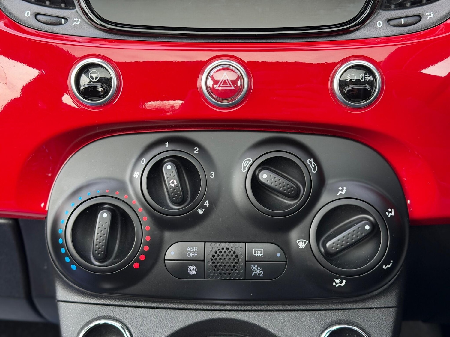 Used Fiat 500 2023 for sale - 77993920: Photo 19