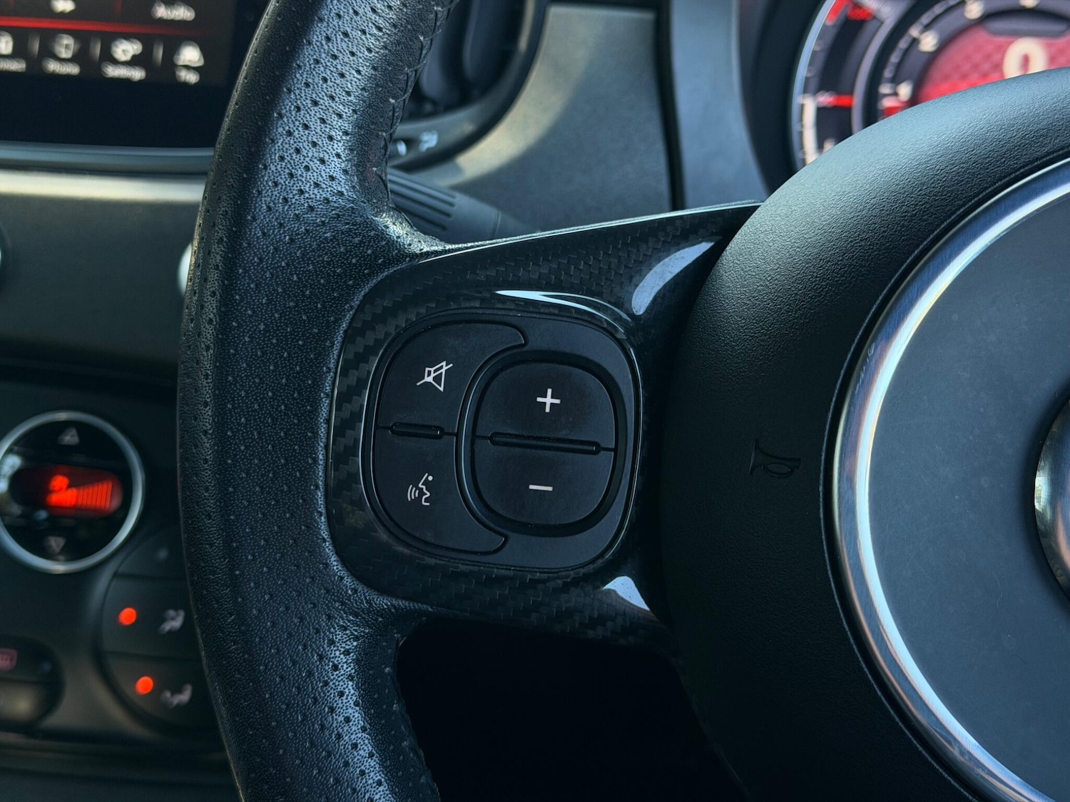 Used Abarth 595 2020 for sale - 77978469: Photo 18