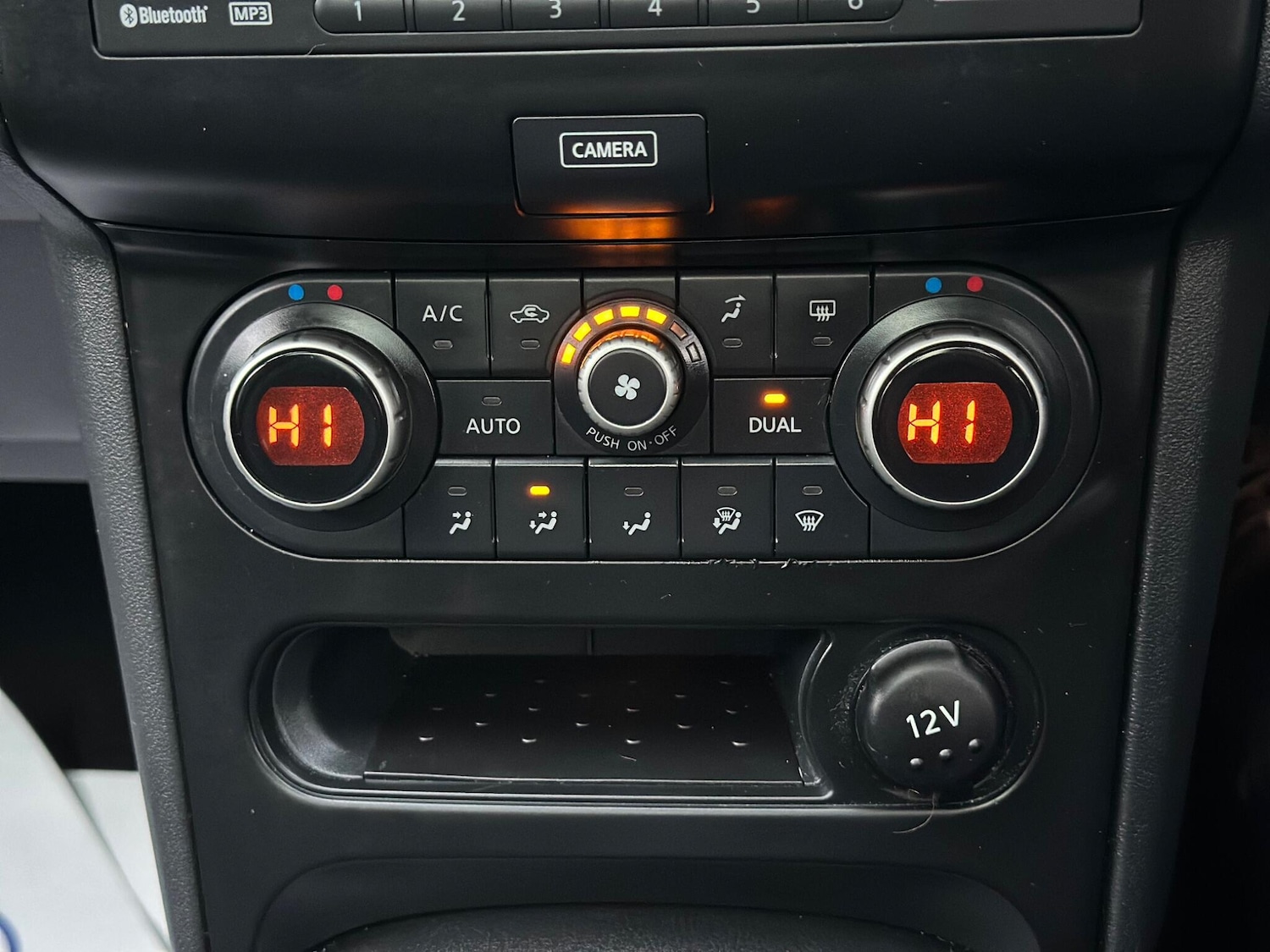 Used Nissan Qashqai+2 2013 for sale - 76989884: Photo 17