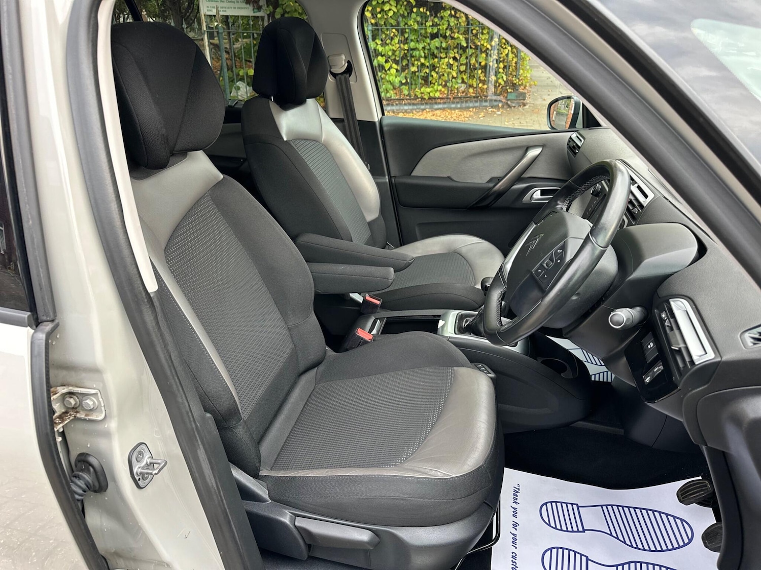 Used Citroen C4 Grand Picasso 2019 for sale - 76152786: Photo 12