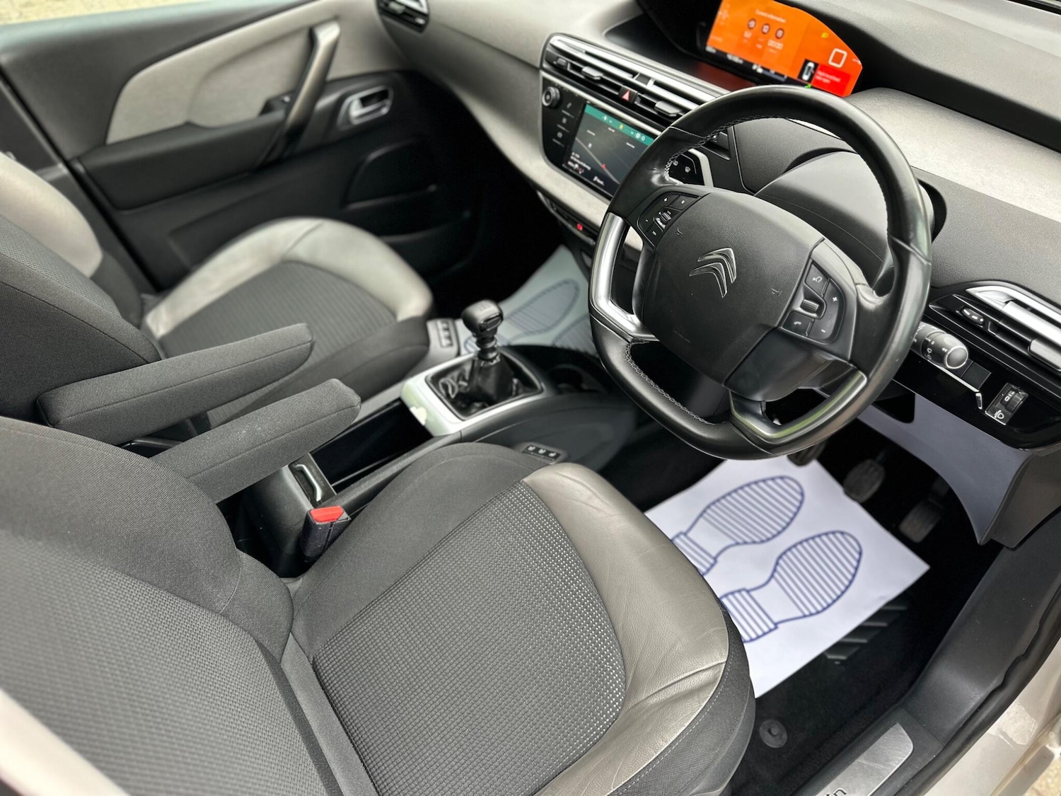 Used Citroen C4 Grand Picasso 2019 for sale - 76152786: Photo 14