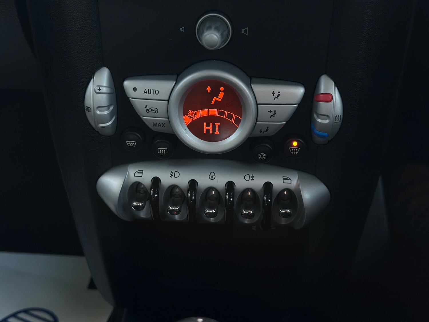 Used MINI Hatch 2008 for sale - 76701331: Photo 13