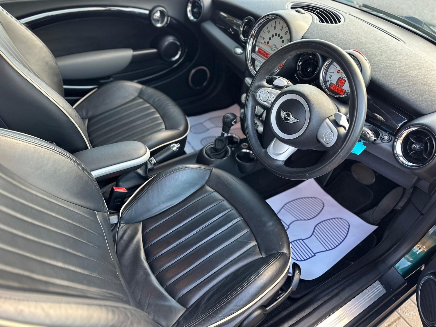 Used MINI Hatch 2008 for sale - 76701331: Photo 8