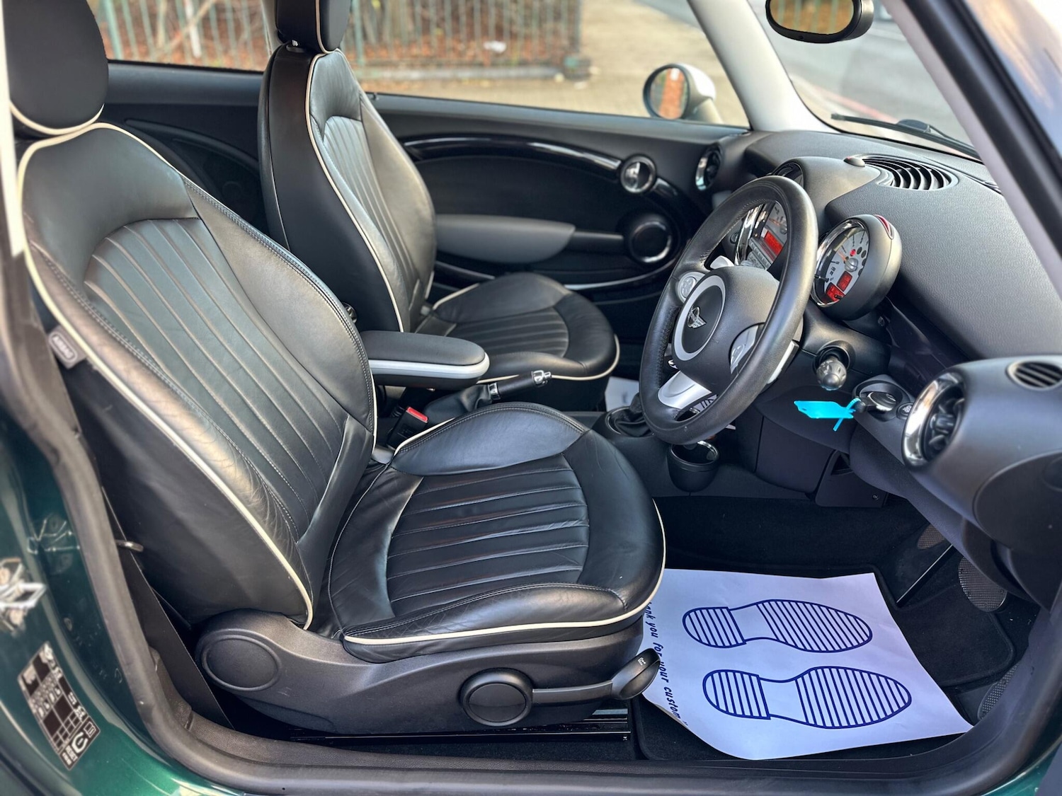 Used MINI Hatch 2008 for sale - 76701331: Photo 9