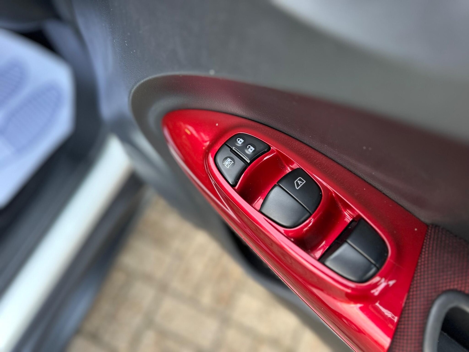 Used Nissan Juke 2013 for sale - 77306009: Photo 10