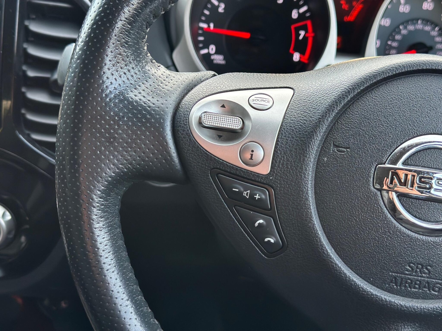 Used Nissan Juke 2013 for sale - 77306009: Photo 18