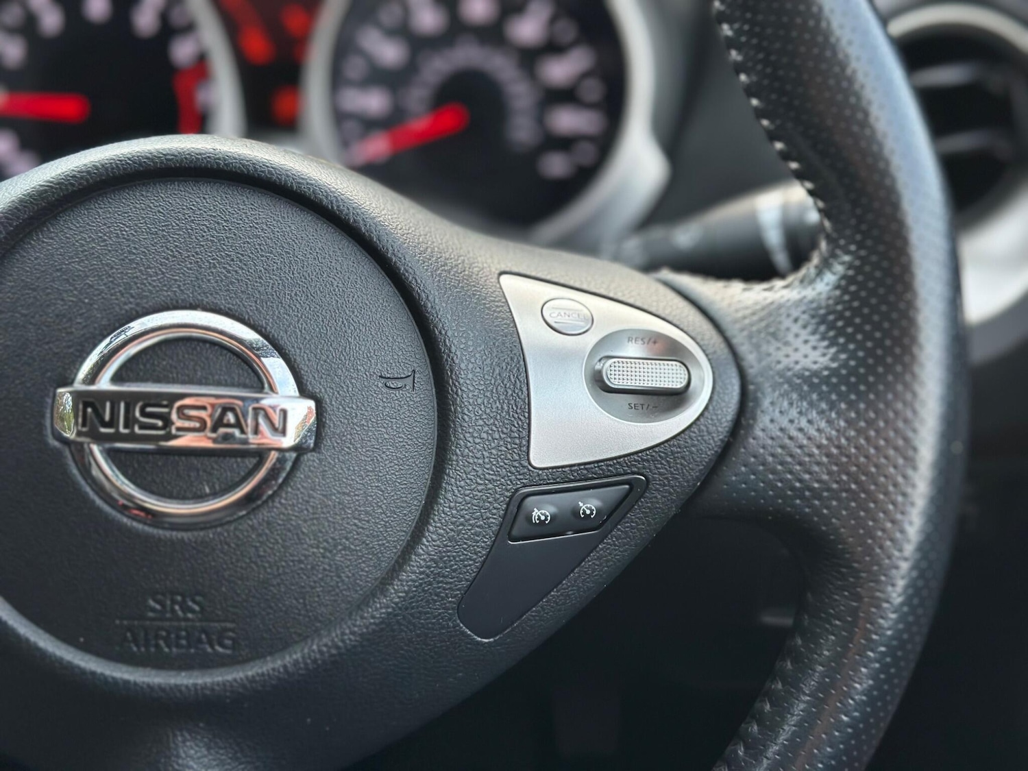 Used Nissan Juke 2013 for sale - 77306009: Photo 19