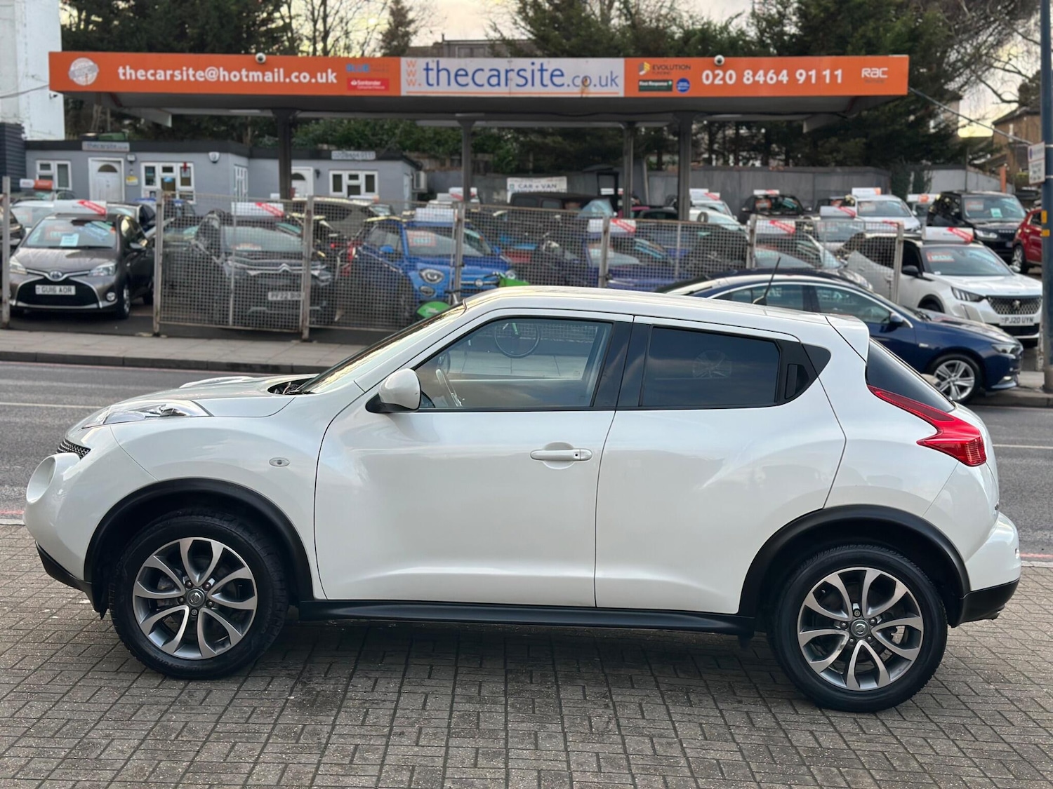 Used Nissan Juke 2013 for sale - 77306009: Photo 3