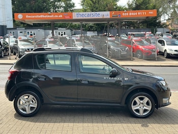 Used Dacia Sandero Stepway 2016 for sale - 75531217: Photo