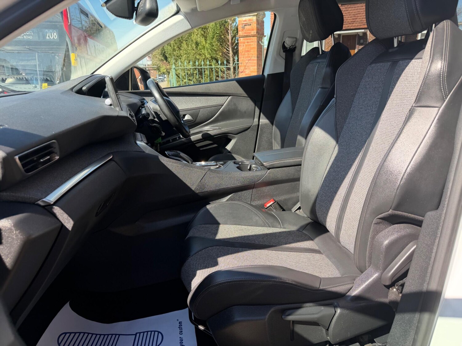 Used Peugeot 5008 2018 for sale - 78170338: Photo 31