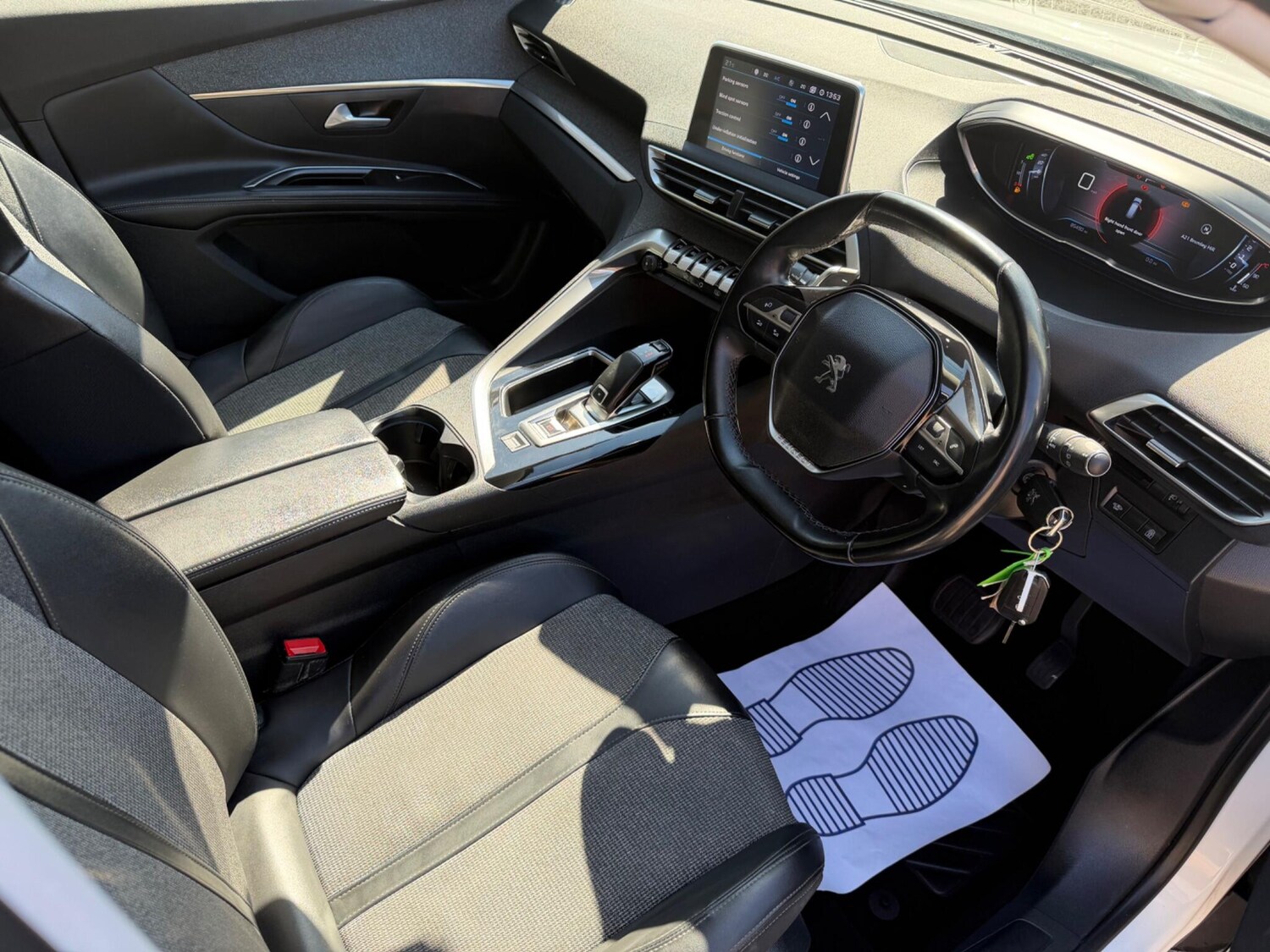 Used Peugeot 5008 2018 for sale - 78170338: Photo 32