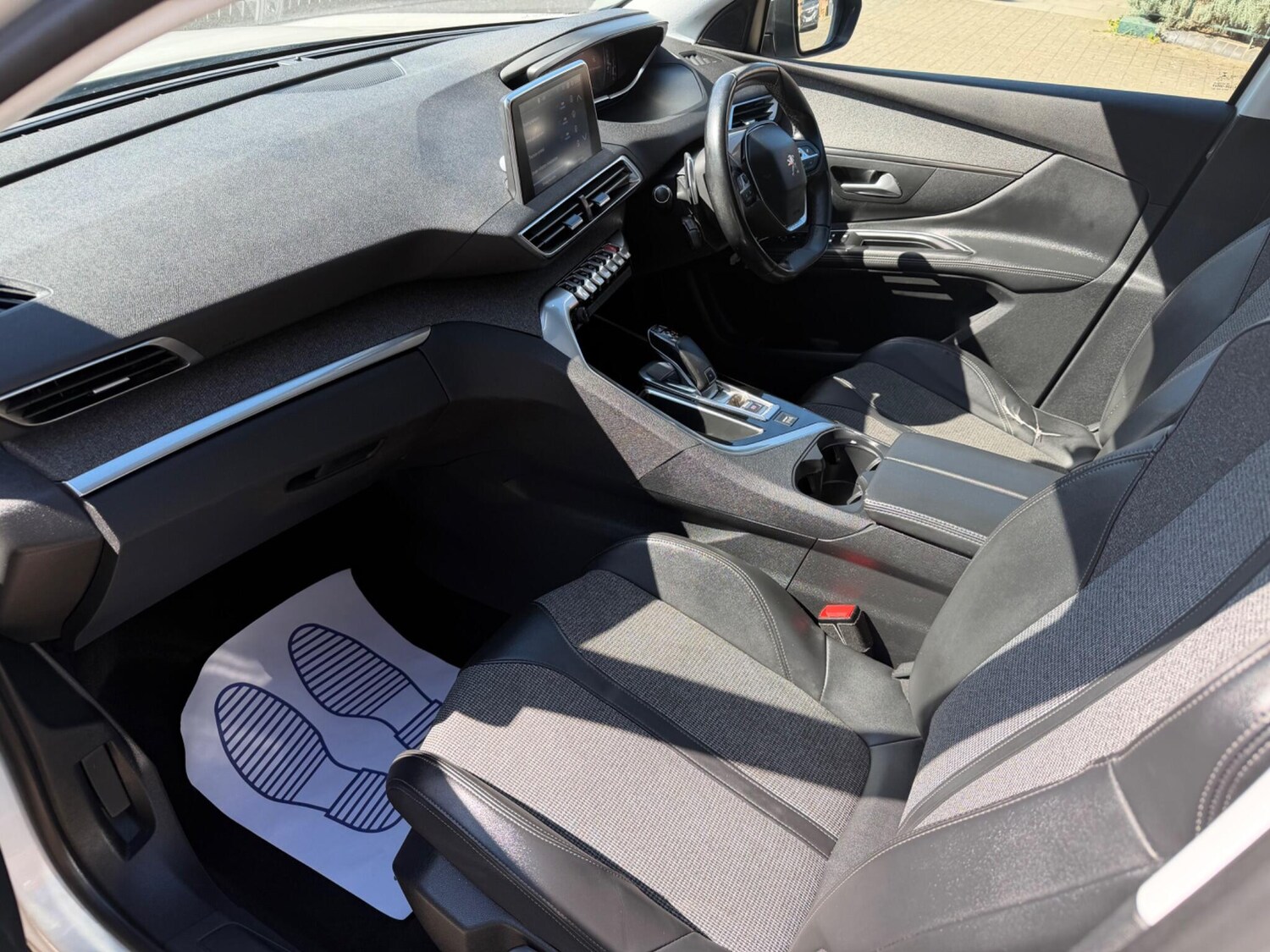 Used Peugeot 5008 2018 for sale - 78170338: Photo 33