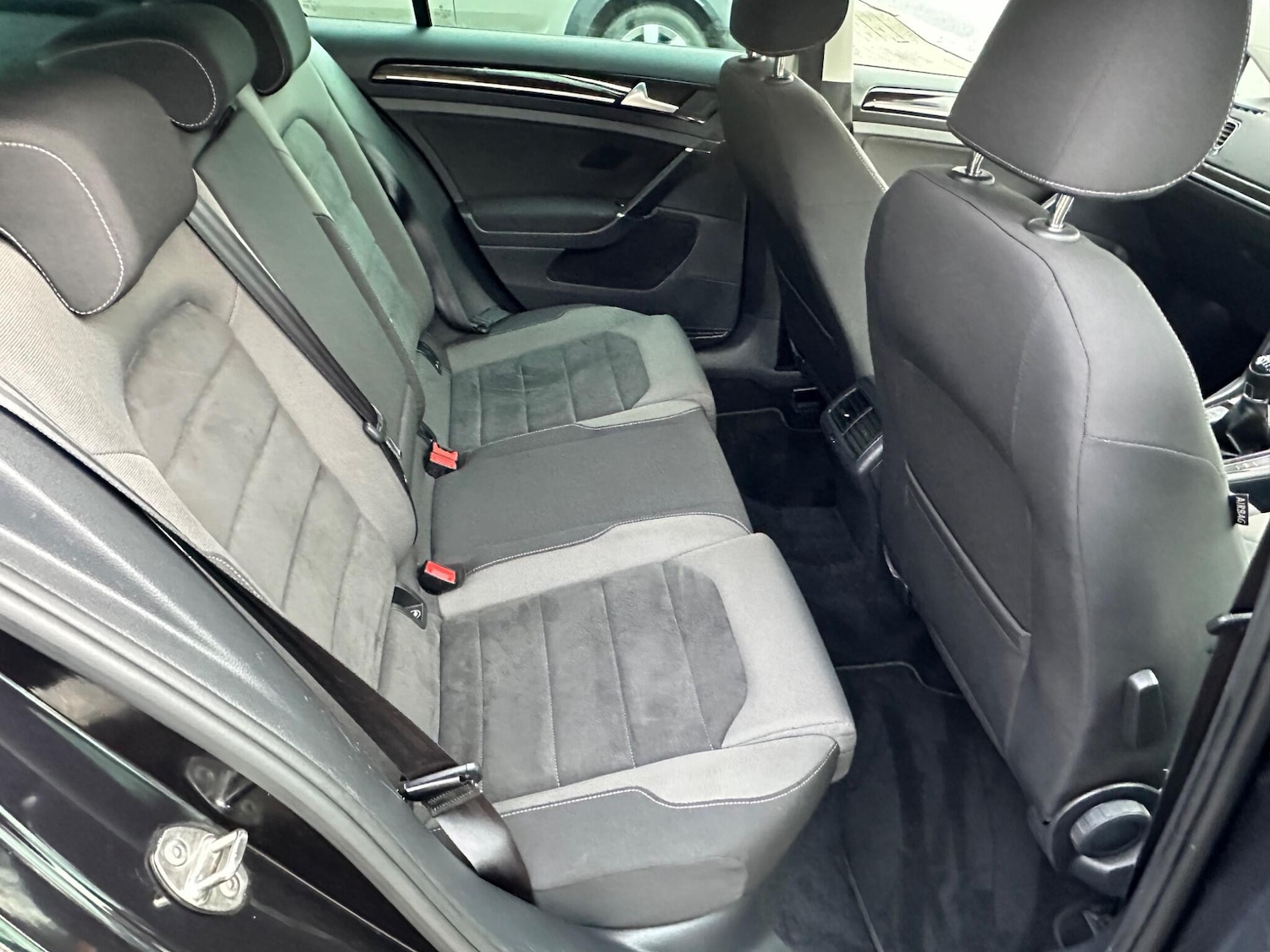 Used Volkswagen Golf 2018 for sale - 77344854: Photo 10