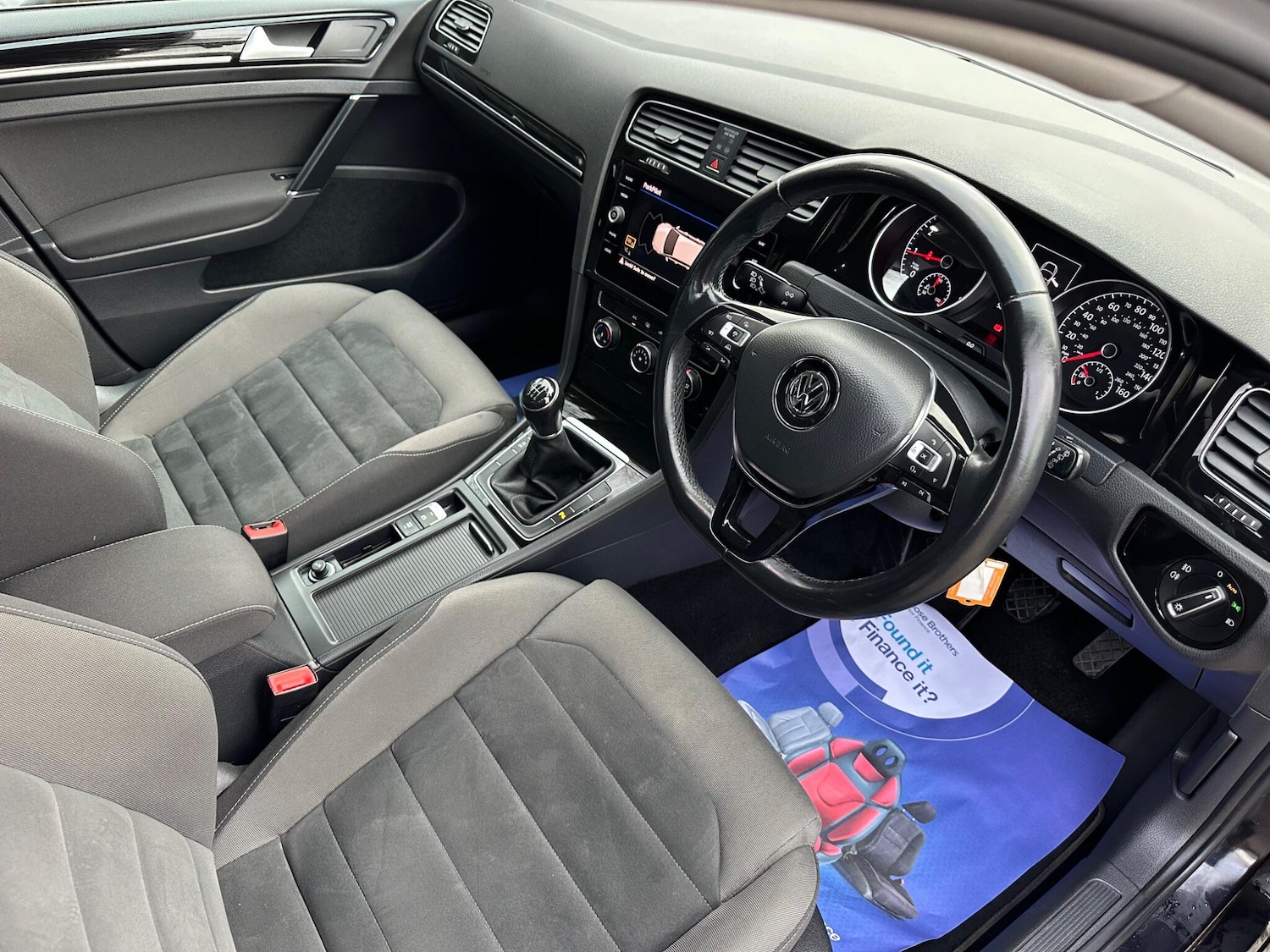 Used Volkswagen Golf 2018 for sale - 77344854: Photo 9