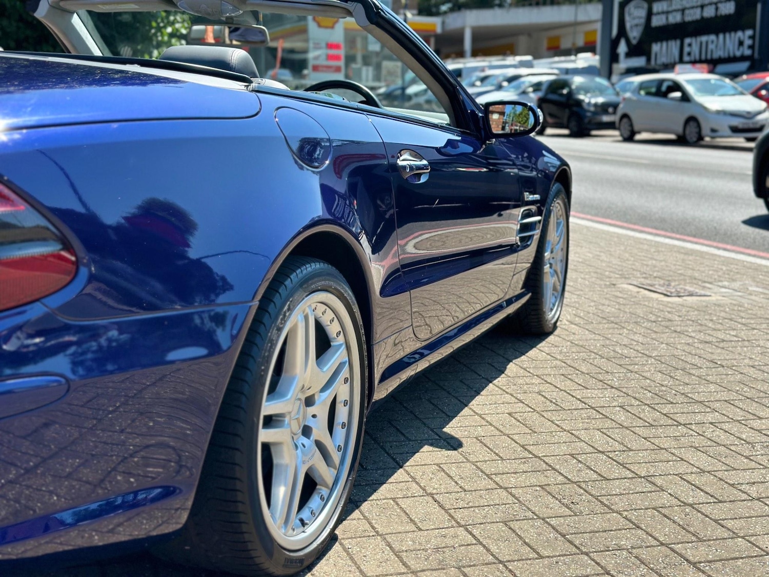 Used Mercedes-Benz SL 2005 for sale - 76239451: Photo 13