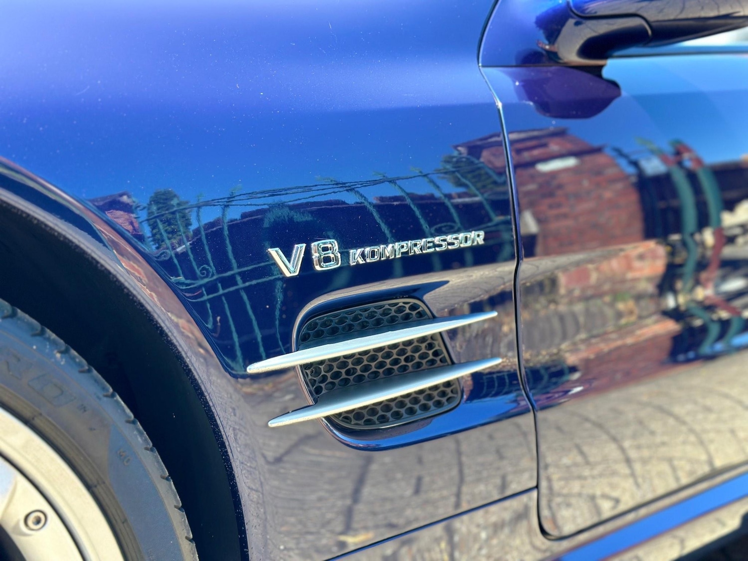 Used Mercedes-Benz SL 2005 for sale - 76239451: Photo 17