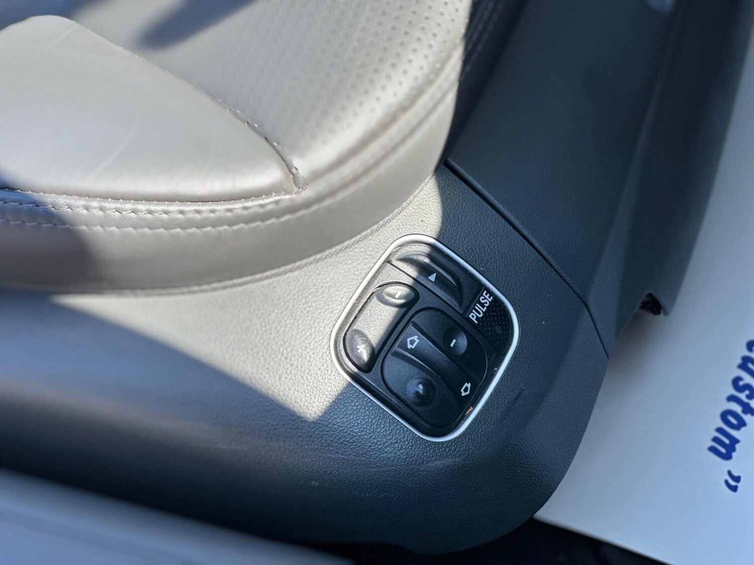 Used Mercedes-Benz SL 2005 for sale - 76239451: Photo 20