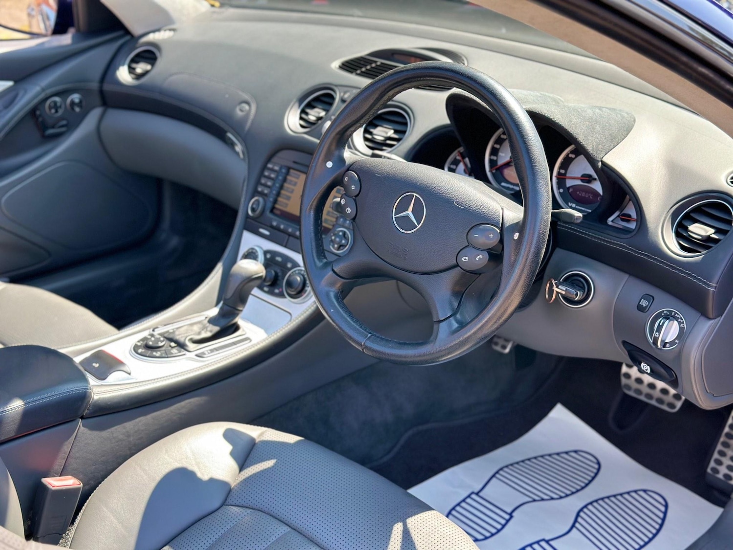 Used Mercedes-Benz SL 2005 for sale - 76239451: Photo 24