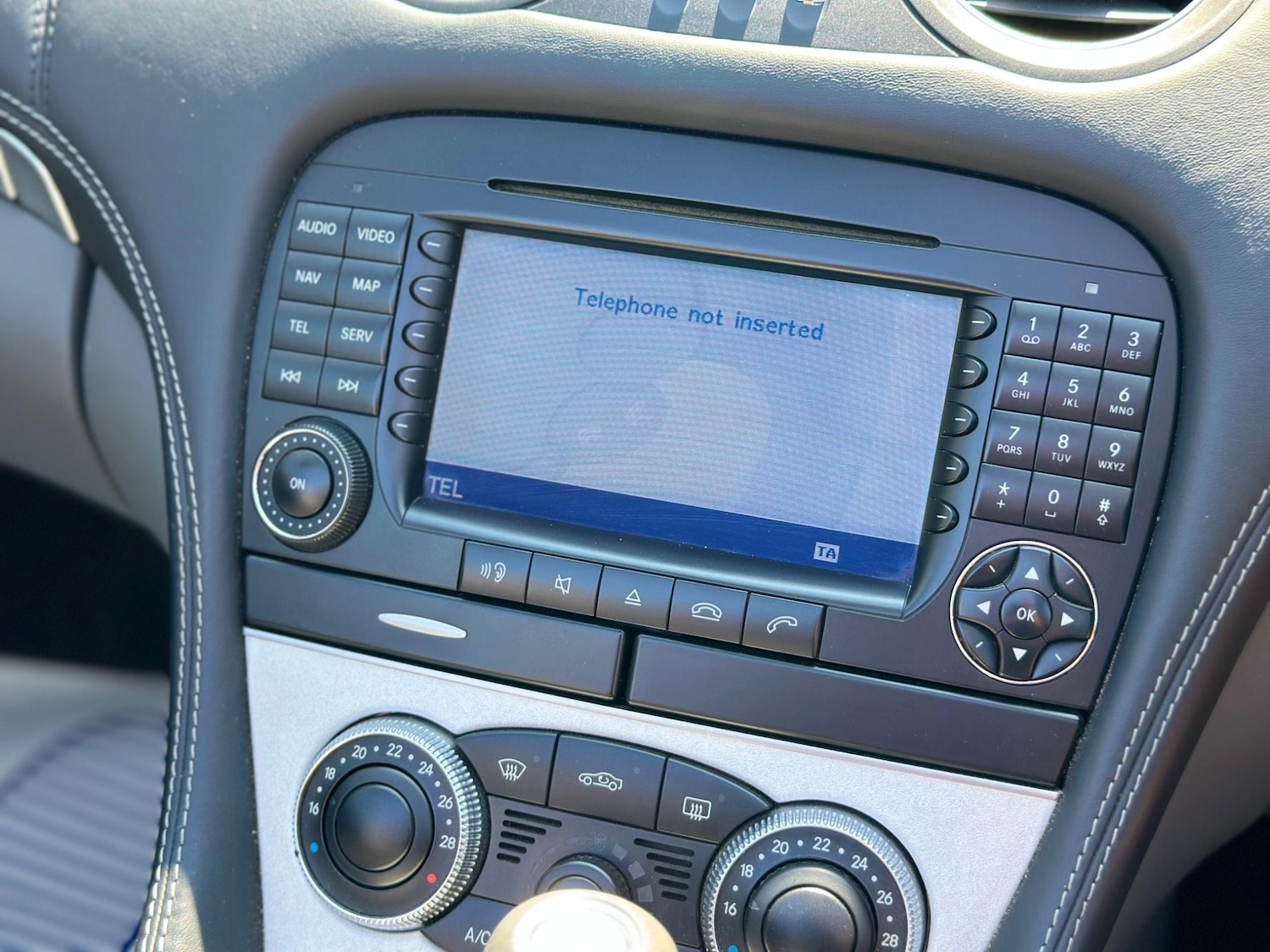 Used Mercedes-Benz SL 2005 for sale - 76239451: Photo 39