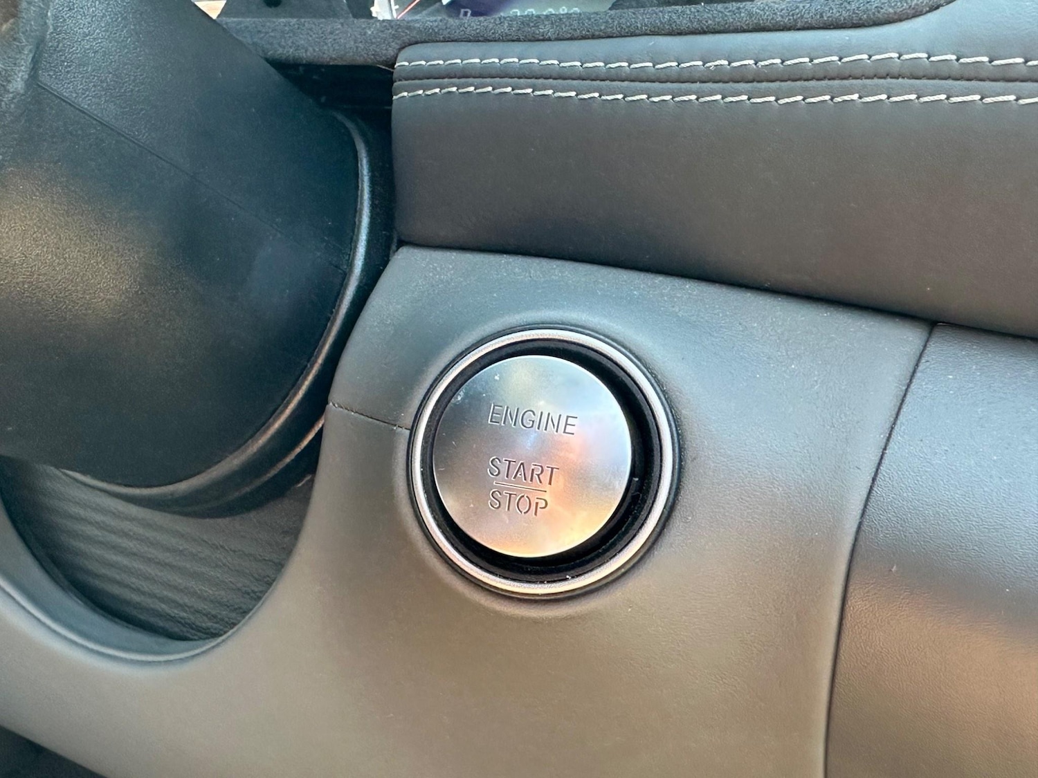 Used Mercedes-Benz SL 2005 for sale - 76239451: Photo 44