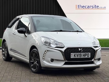 (19) - 1.2 PureTech Connected Chic EAT6 Euro 6 (s/s) 3dr