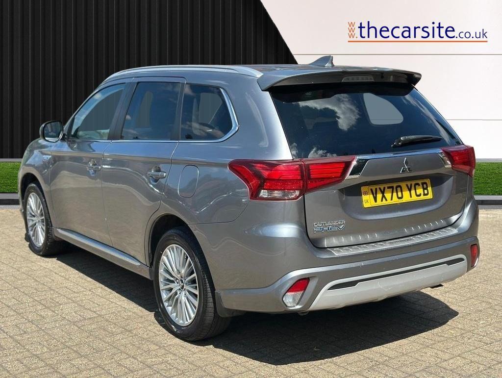 Used Mitsubishi Outlander 2020 for sale - 76239833: Photo 2
