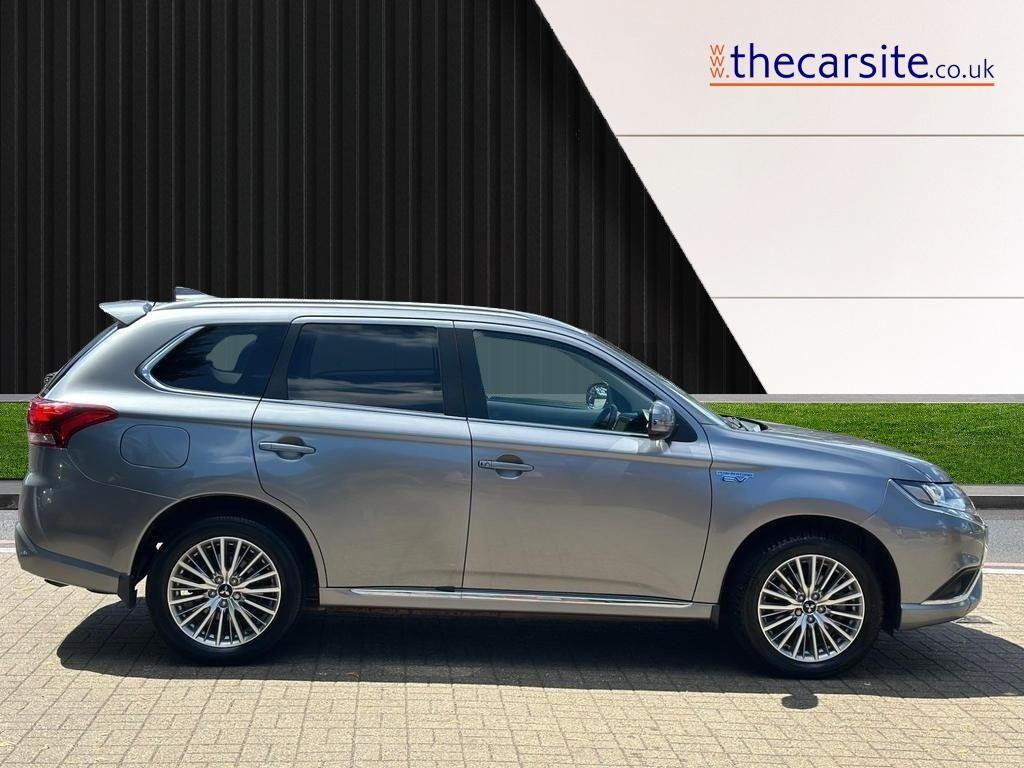 Used Mitsubishi Outlander 2020 for sale - 76239833: Photo 7