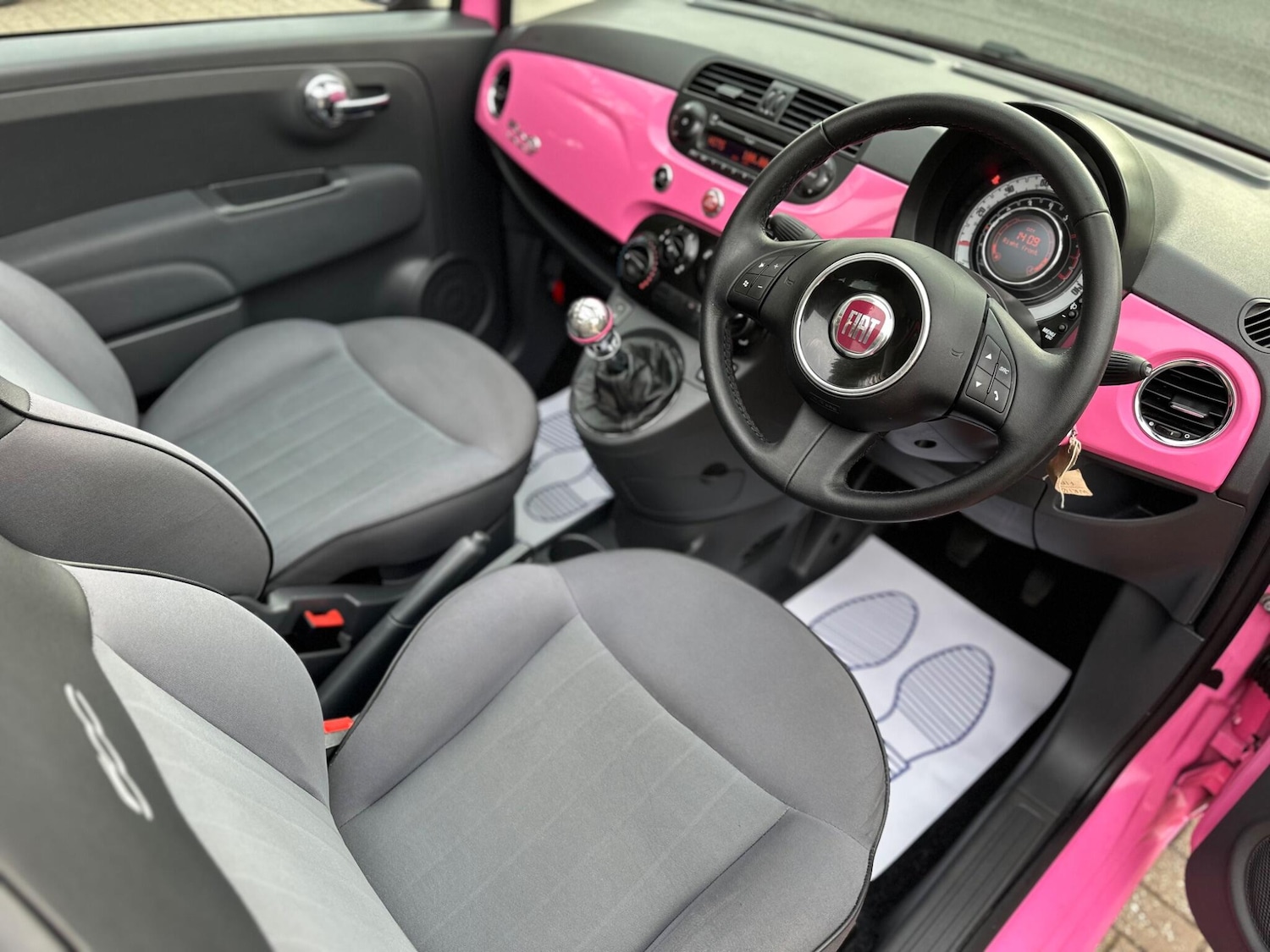 Used Fiat 500 2010 for sale - 76989934: Photo 17