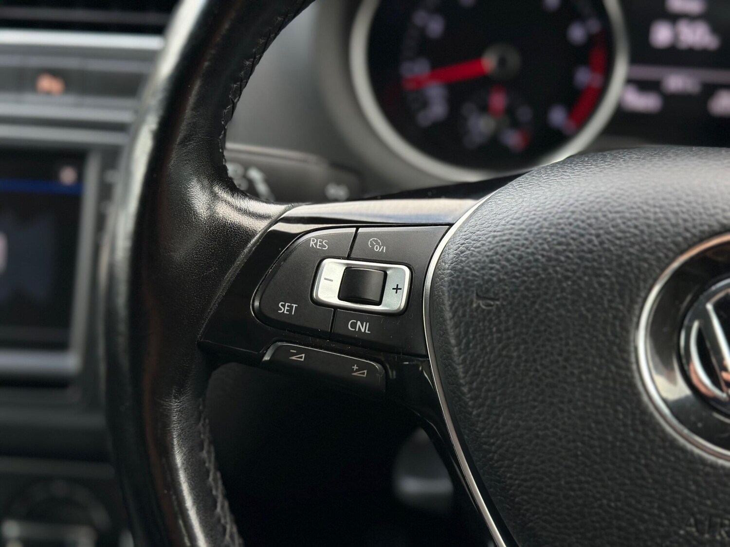 Used Volkswagen Polo 2017 for sale - 76001920: Photo 18