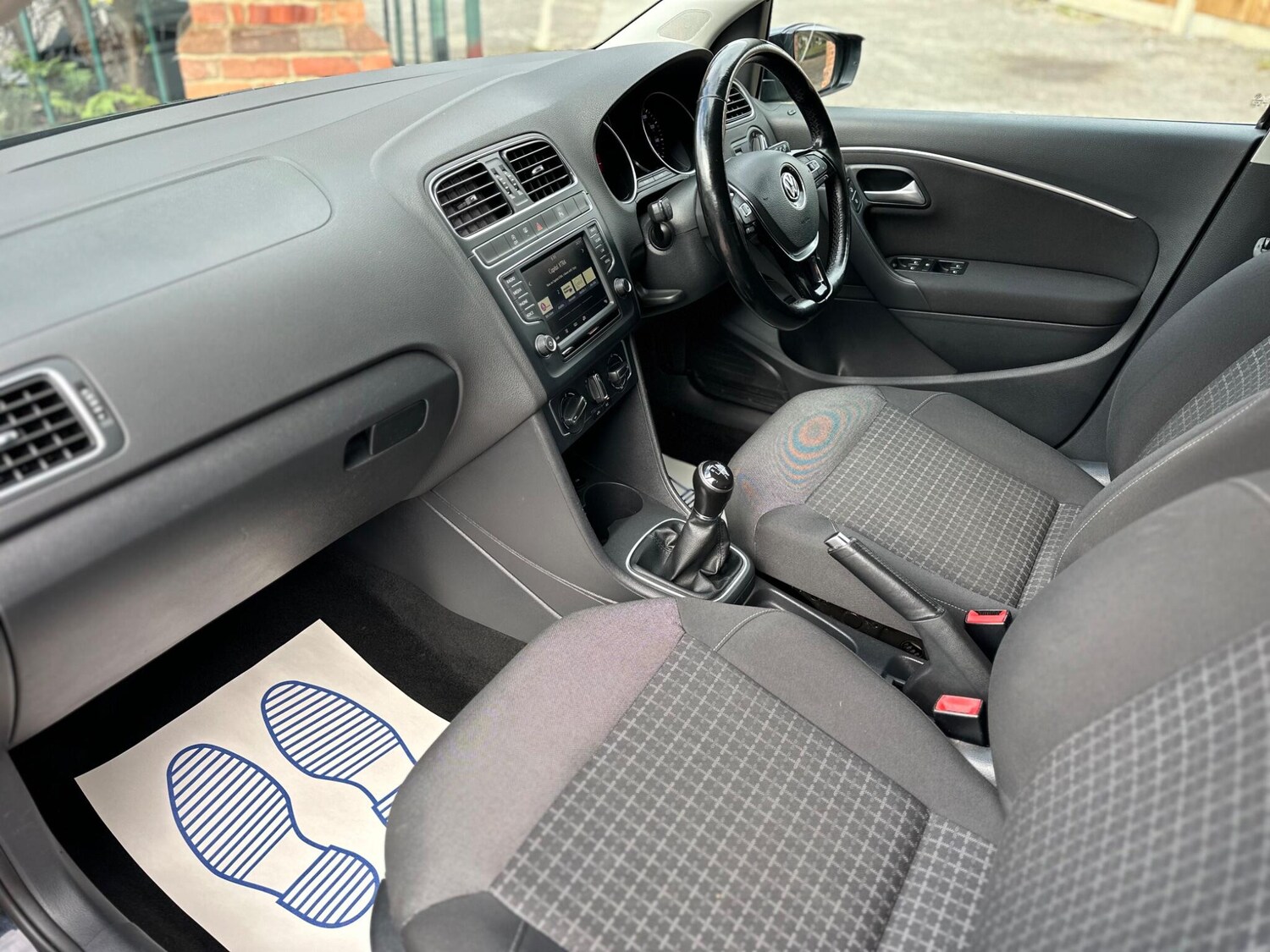 Used Volkswagen Polo 2017 for sale - 76001920: Photo 9