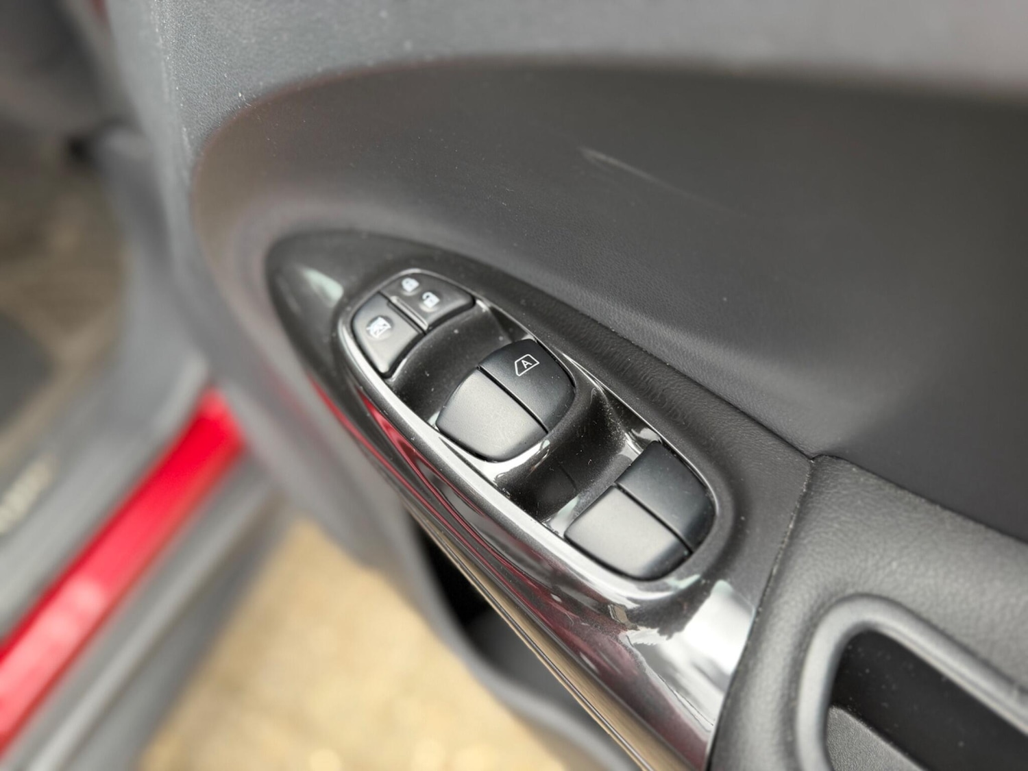 Used Nissan Juke 2018 for sale - 78048051: Photo 32