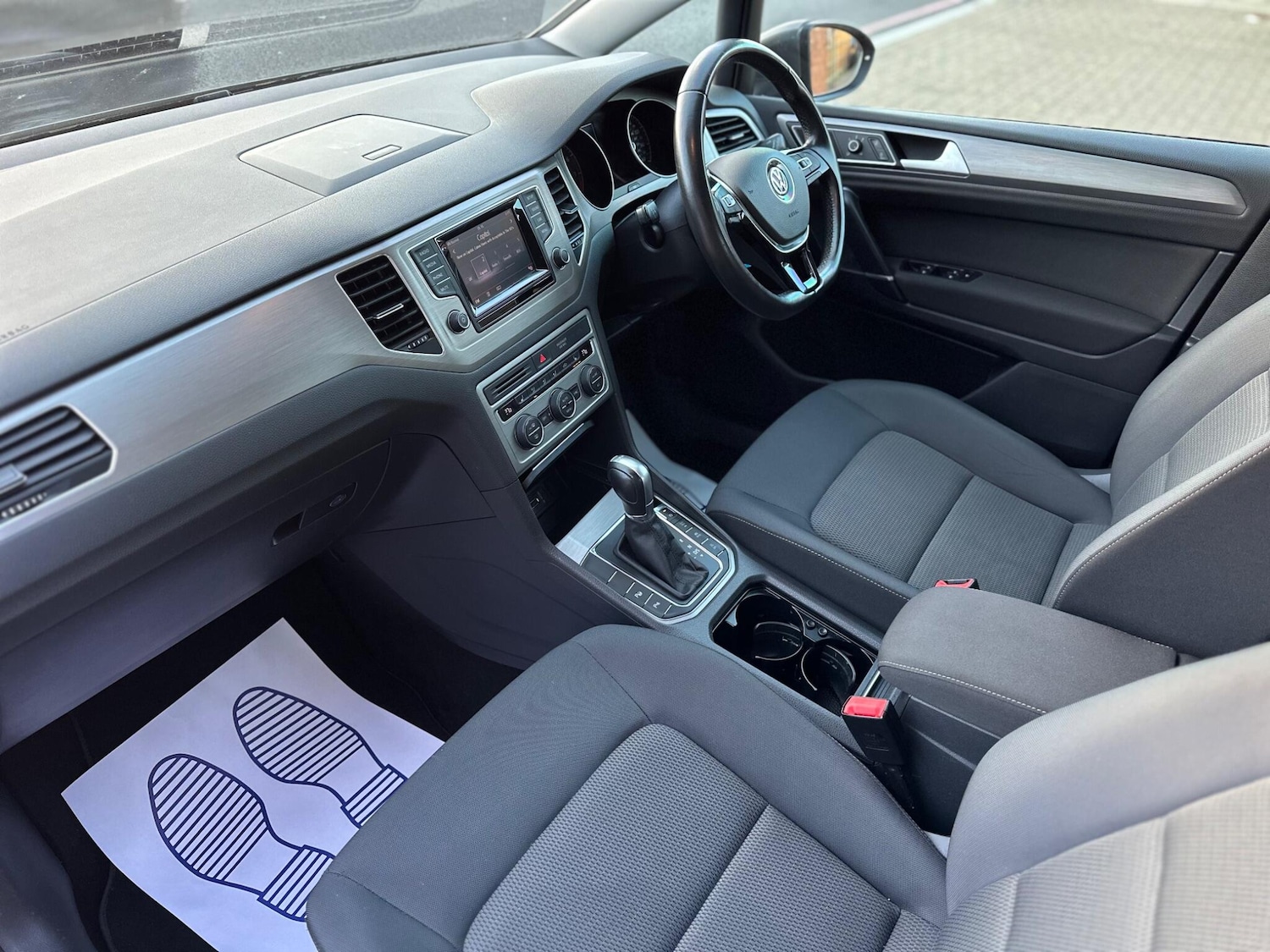 Used Volkswagen Golf SV 2015 for sale - 76607848: Photo 8