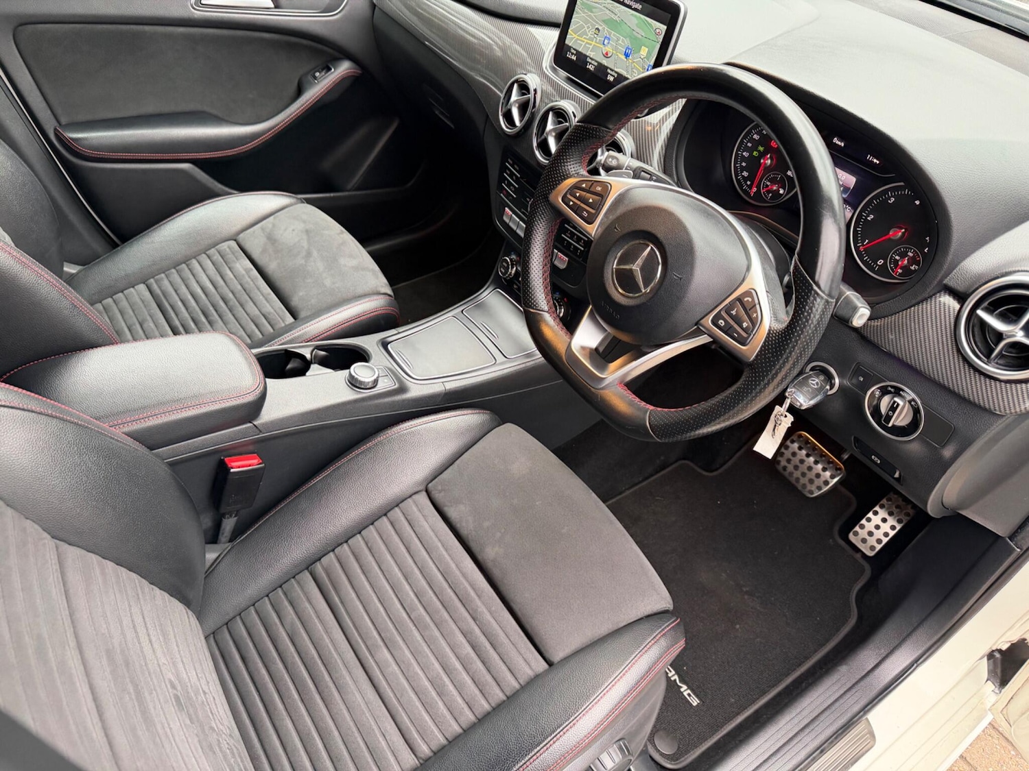 Used Mercedes-Benz B Class for sale - 77538374: Photo 11