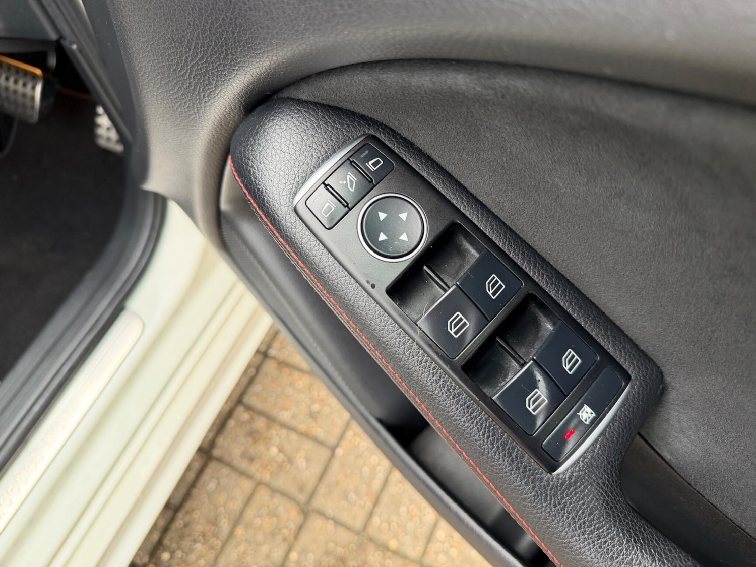 Used Mercedes-Benz B Class for sale - 77538374: Photo 17